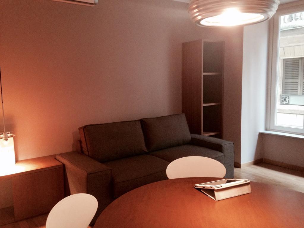 Fifty Eight Suite Milan Center Δωμάτιο φωτογραφία